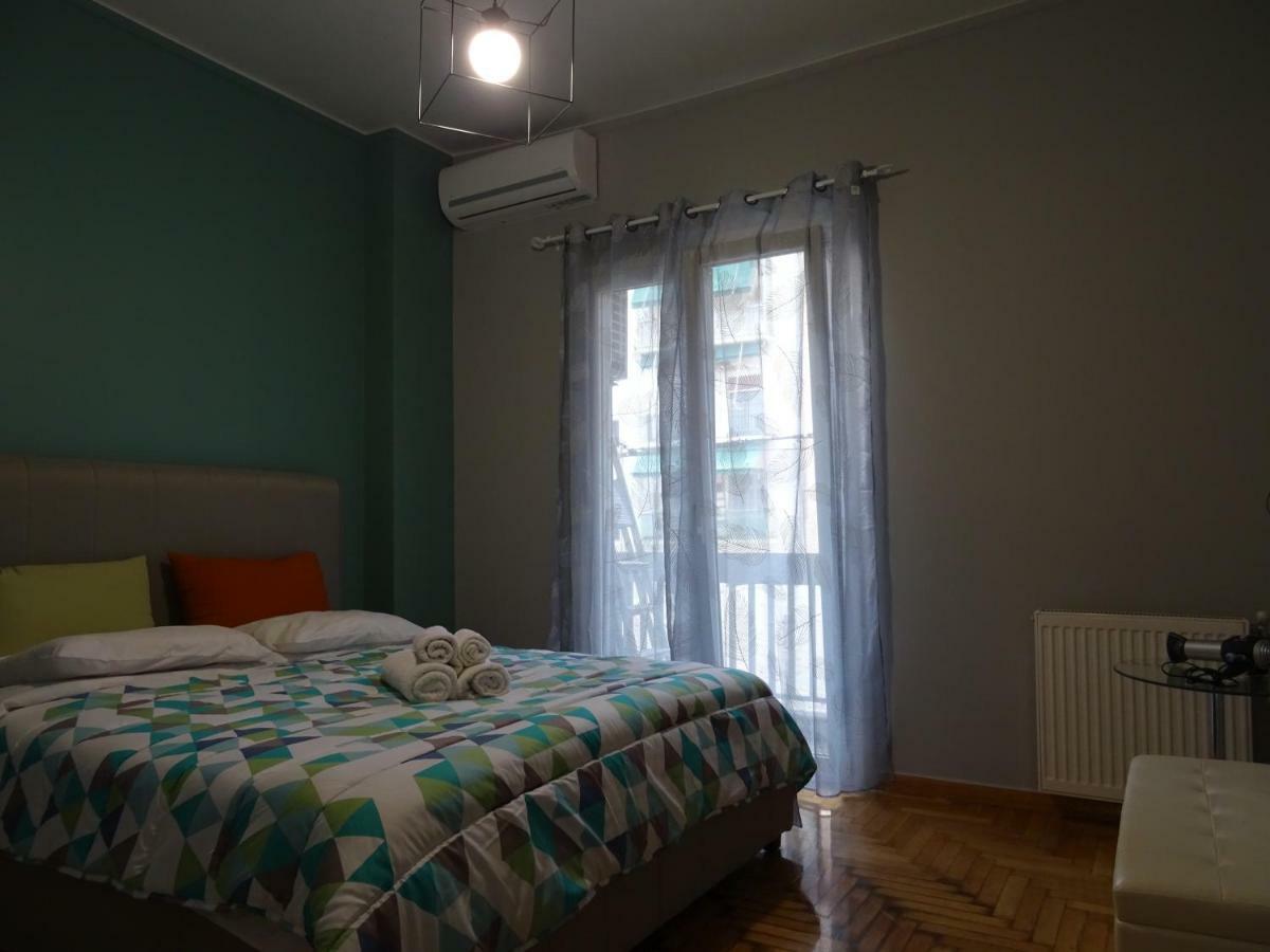 Zeus Perfect Location Apartment เอเธนส์ ภายนอก รูปภาพ