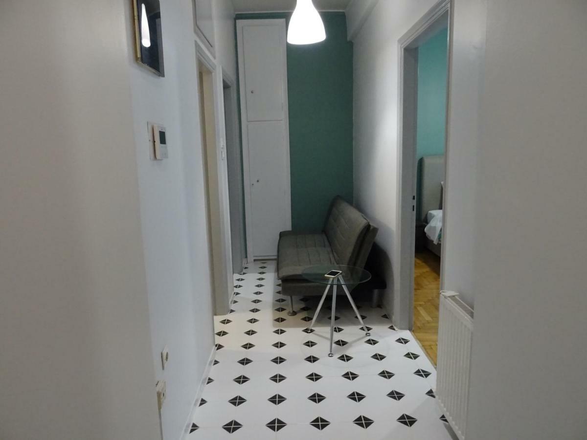 Zeus Perfect Location Apartment เอเธนส์ ภายนอก รูปภาพ